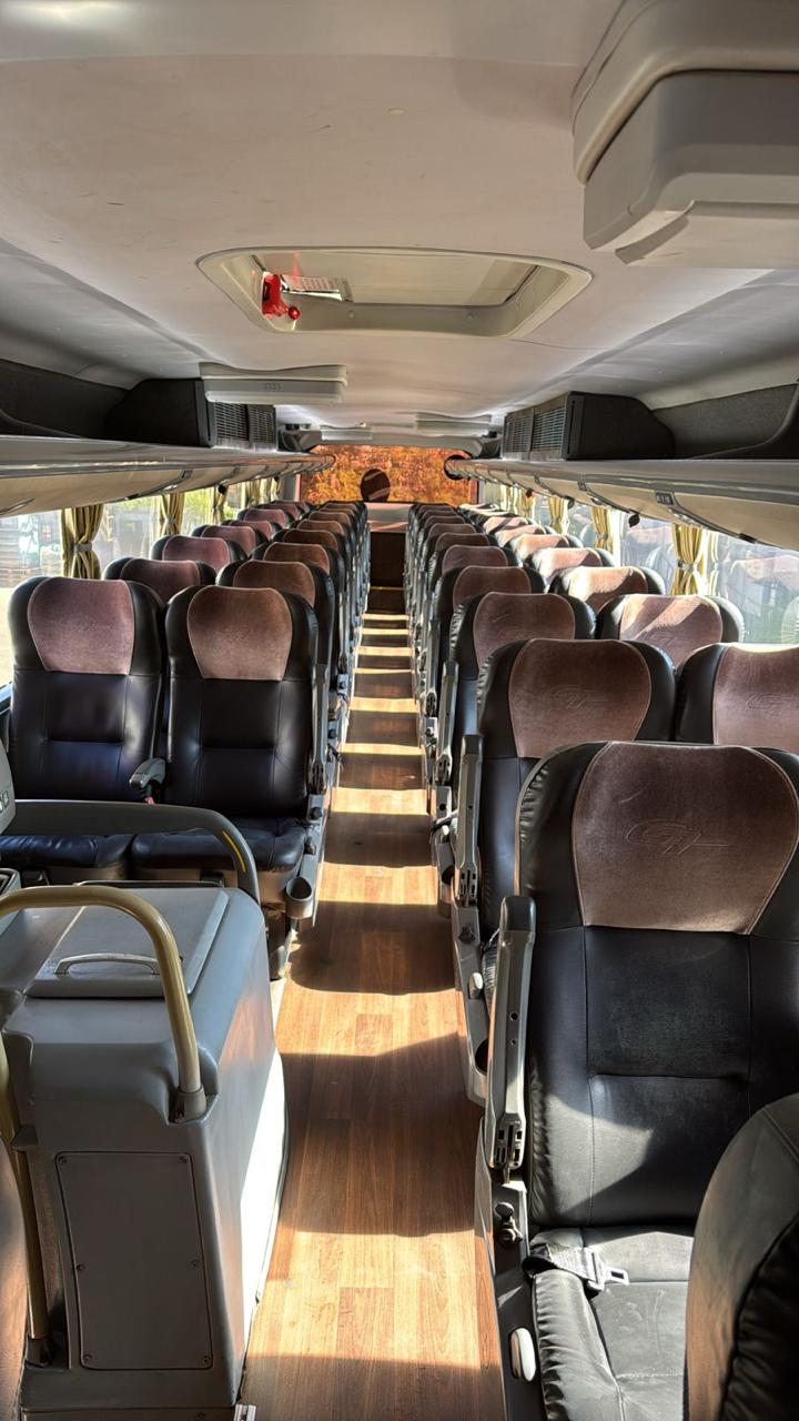 Interior del bus